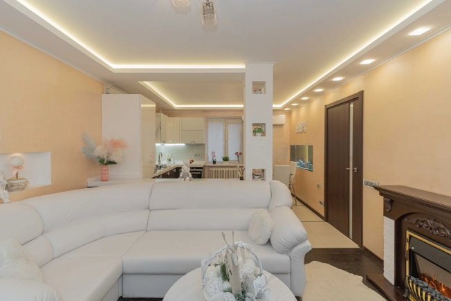 . Вариант № 8178915, 1, площадь - 60 квм, цена 12500000 рублей