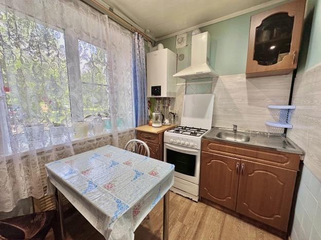 Купить двухкомнатную квартиру на улице Дорожная в Пензенской области. Вариант № 53555, 4, площадь - квм, цена 2740000 рублей