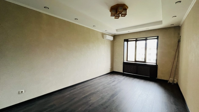 Купить квартиру на вторичке в Уфе. Вариант № 44039, 28, площадь -  квм, цена 18500000 рублей