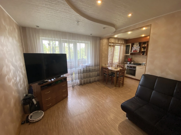 Купить трехкомнатную квартиру в районе Юго-Западный в Сыктывкаре. Вариант № 221820, 8, площадь -  квм, цена 6500000 рублей