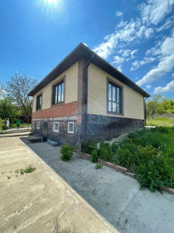 Купить дом в Курской области. Вариант № 13867, 3, площадь -  квм, цена 6000000 рублей