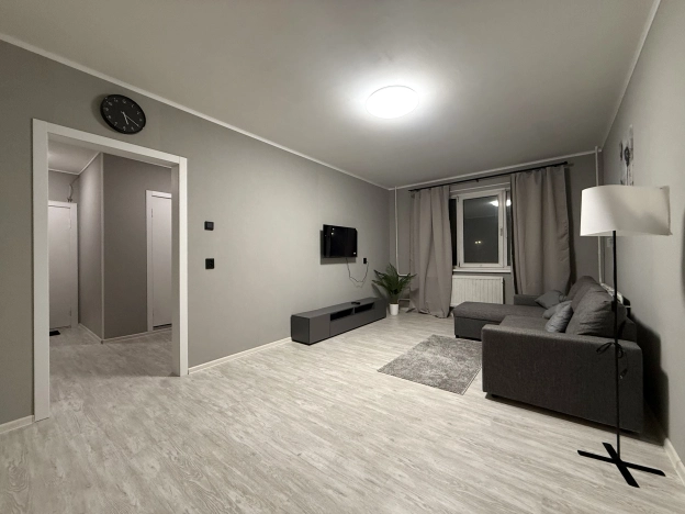 Купить квартиру на вторичке на улице набережная реки Карповки в Санкт-Петербурге. Вариант № 10817881, 9, площадь - квм, цена 8700000 рублей