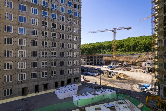 Купить двухкомнатную квартиру в новостройках в Приморском крае. Вариант № 4120674, 2, площадь -  квм, цена 11760198 рублей