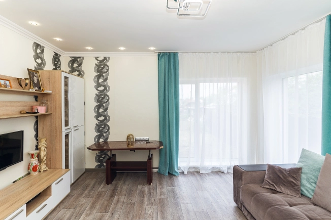 Купить дом на улице Комсомольская в Ивановской области. Вариант № 47610, 1, площадь -  квм, цена 11500000 рублей