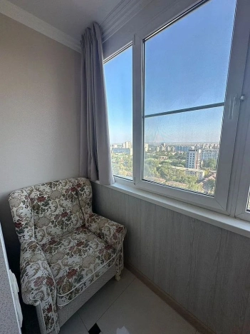 Купить однокомнатную квартиру в районе Кировский в Ростове-на-Дону. Вариант № 3896298, 4, площадь -  квм, цена 11800000 рублей