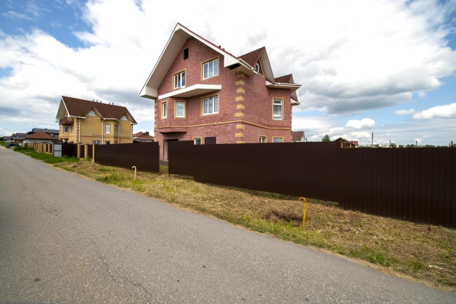 Купить дом на улице Кирова в Нижегородской области. Вариант № 51571, 0, площадь -  квм, цена 13500000 рублей