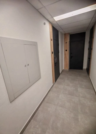 Купить квартиру на улице Коминтерна в Новосибирске. Вариант № 10801219, 15, площадь - квм, цена 4000000 рублей