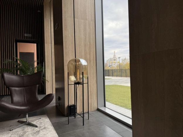 Купить квартиру в Москве. Вариант № 8430599, 8, площадь -  квм, цена 39999000 рублей