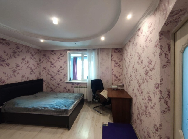 Купить дом на улице Административная в Иркутской области. Вариант № 7845276, 17, площадь -  квм, цена 9500000 рублей