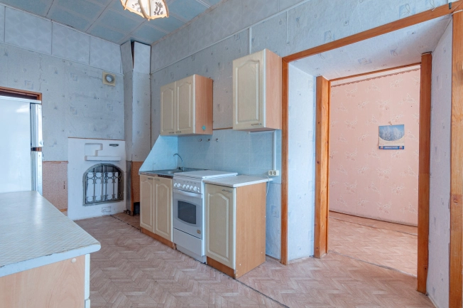 Купить квартиру в Вологодской области. Вариант № 1161265, 6, площадь -  квм, цена 1300000 рублей