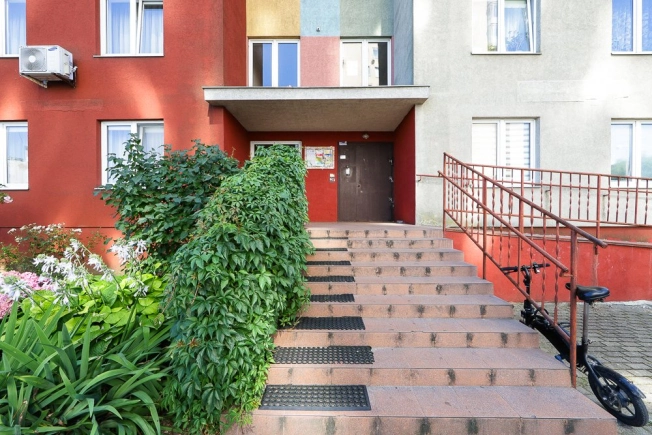 Купить двухкомнатную квартиру на улице Гайдара в Калининграде. Вариант № 2552594, 17, площадь -  квм, цена 7500000 рублей