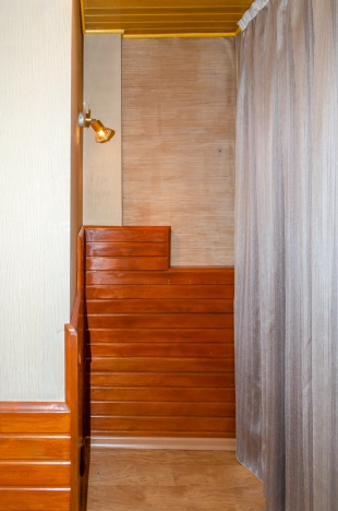 Купить трехкомнатную квартиру на улице Жилмассив в Новосибирской области. Вариант № 8657724, 21, площадь -  квм, цена 16900000 рублей