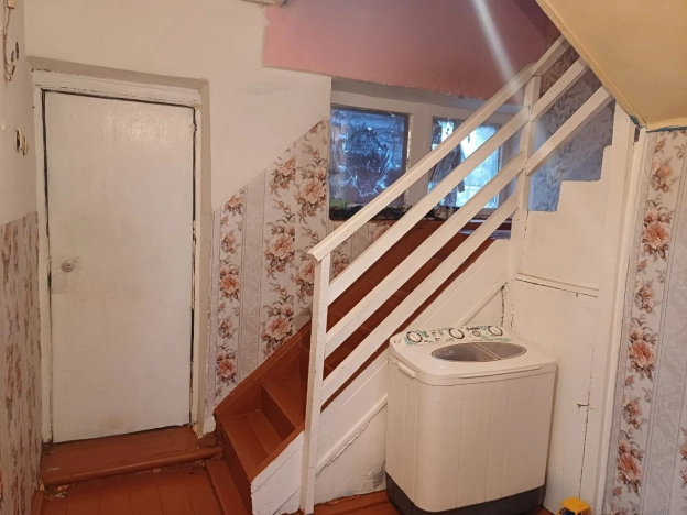 Купить квартиру на улице Коломейцева в Республике Калмыкия. Вариант № 7849162, 8, площадь -  квм, цена 800000 рублей