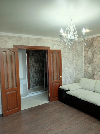 Купить квартиру в Тобольске. Вариант № 7212971, 20, площадь -  квм, цена 6450000 рублей