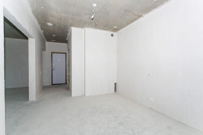 Купить однокомнатную квартиру в Новосибирской области. Вариант № 9918955, 6, площадь -  квм, цена 4640000 рублей