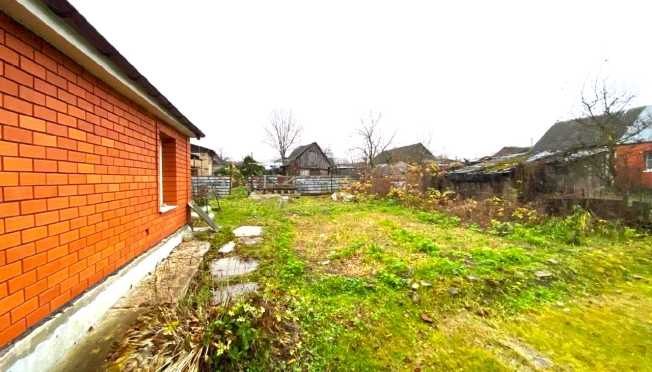 Купить дом на улице Садовая в Тульской области. Вариант № 8878809, 3, площадь -  квм, цена 9000000 рублей