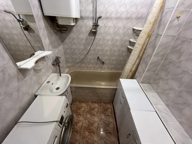 Купить дом у метро Крёкшино в Москве. Вариант № 1165452, 32, площадь -  квм, цена 15500000 рублей