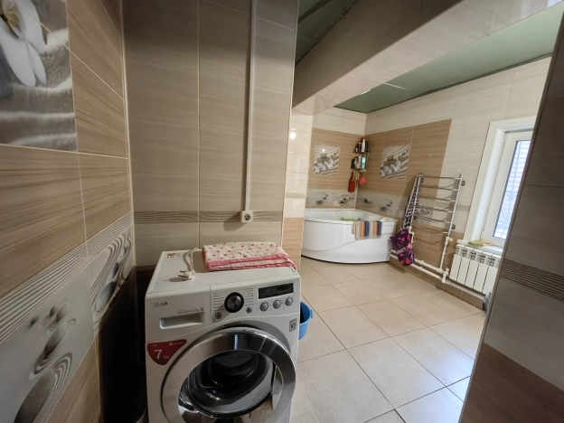 Купить дом в Иркутской области. Вариант № 9561316, 23, площадь -  квм, цена 9200000 рублей