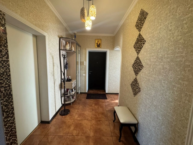 Снять квартиру в Республике Татарстан (татарстан). Вариант № 10134919, 8, площадь -  квм, цена 60000 рублей