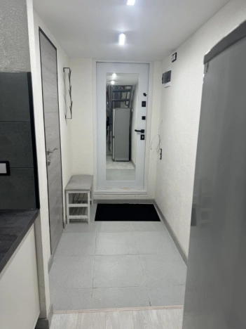 Купить квартиру в Москве. Вариант № 9679996, 5, площадь -  квм, цена 10900000 рублей