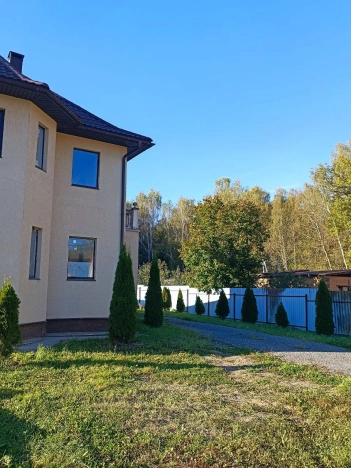 Купить дом в Москве. Вариант № 6665486, 3, площадь -  квм, цена 15000000 рублей