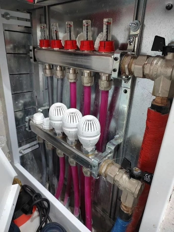 Купить однокомнатную квартиру на вторичке на улице Коровинское шоссе в Москве. Вариант № 10501268, 35, площадь -  квм, цена 10750000 рублей