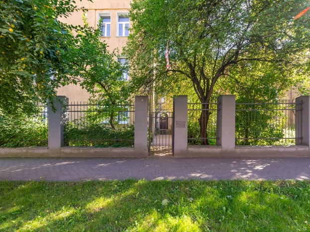 Снять квартиру в районе Ленинградский в Калининграде. Вариант № 5922320, 38, площадь -  квм, цена 44000 рублей