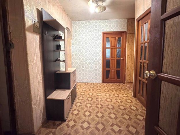 Купить квартиру в Калуге. Вариант № 9637666, 17, площадь -  квм, цена 8500000 рублей