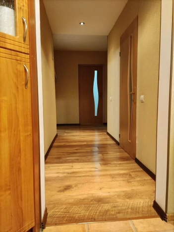 Купить четырехкомнатную квартиру в Калининграде. Вариант № 2624562, 14, площадь -  квм, цена 6150000 рублей