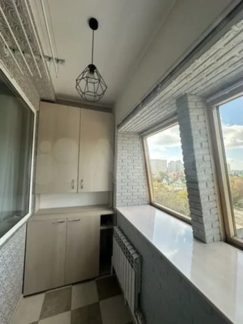 Купить двухкомнатную квартиру в Ростовской области. Вариант № 10284256, 10, площадь -  квм, цена 6200000 рублей