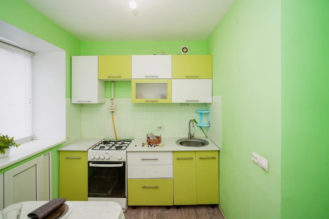 Купить квартиру в Омске. Вариант № 9098522, 2, площадь -  квм, цена 3950000 рублей