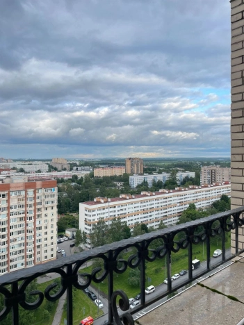 Купить пятикомнатную квартиру в Санкт-Петербурге. Вариант № 57666, 24, площадь -  квм, цена 49000000 рублей