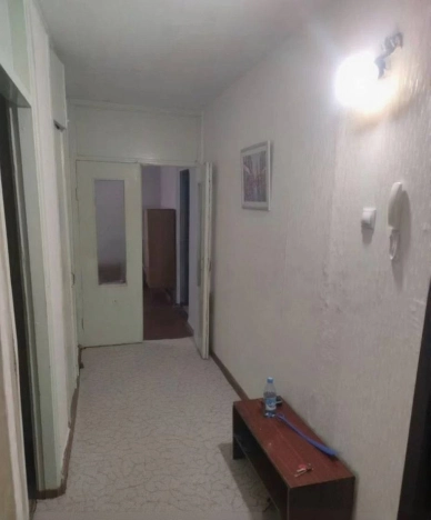 Купить квартиру в Новосибирске. Вариант № 10984600, 3, площадь - квм, цена 4400000 рублей