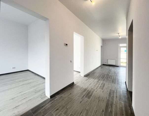 Купить дом на улице Карла Маркса в Краснодаре. Вариант № 18755, 12, площадь -  квм, цена 6950000 рублей