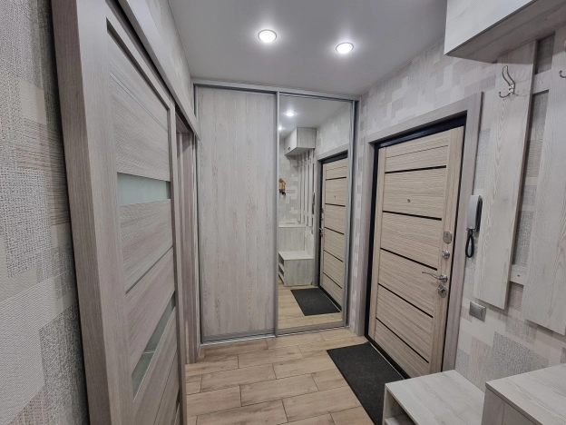 Снять однокомнатную квартиру на улице Гвардейская в Владимире. Вариант № 1043893, 9, площадь -  квм, цена 30000 рублей