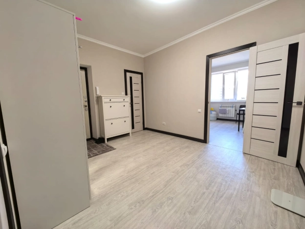 Купить трехкомнатную квартиру в Микрорайоне 8-й, Элиста в Элисте. Вариант № 7844342, 12, площадь -  квм, цена 8600000 рублей