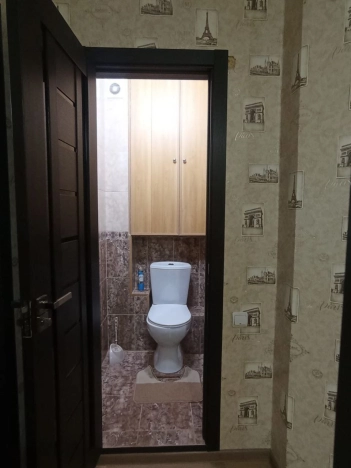 Купить дом в Строителе. Вариант № 10816233, 4, площадь -  квм, цена 15000000 рублей