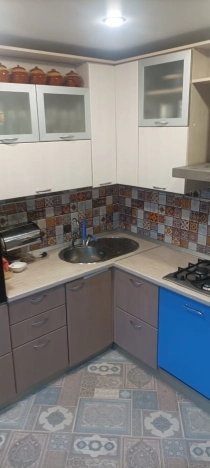 Купить трехкомнатную квартиру в Сыктывкаре. Вариант № 2182771, 0, площадь -  квм, цена 5800000 рублей