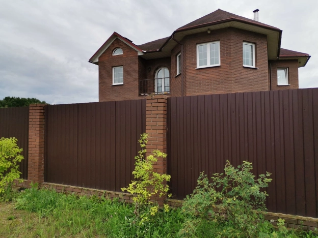 Купить дом в Калуге. Вариант № 2817, 1, площадь -  квм, цена 9300000 рублей