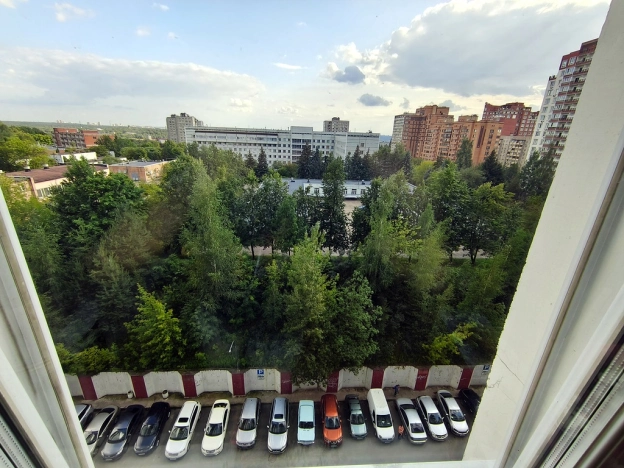 Купить двухкомнатную квартиру на улице Пыжёвский переулок в Москве. Вариант № 10039859, 14, площадь -  квм, цена 15000000 рублей