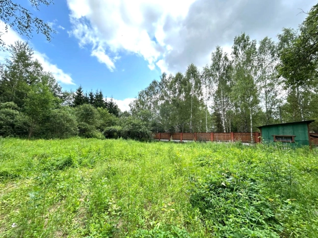 Купить дачу в Калужской области. Вариант № 740248, 18, площадь -  квм, цена 2150000 рублей