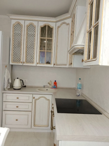 Купить однокомнатную квартиру в районе Дзержинский в Волгограде. Вариант № 20042, 2, площадь -  квм, цена 6390000 рублей