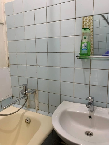 Купить двухкомнатную квартиру у метро Октябрьская в Новосибирске. Вариант № 29922, 4, площадь -  квм, цена 9980000 рублей