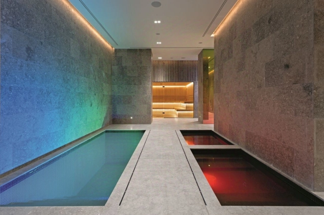 Купить квартиру в Москве. Вариант № 8524606, 8, площадь -  квм, цена 180000000 рублей