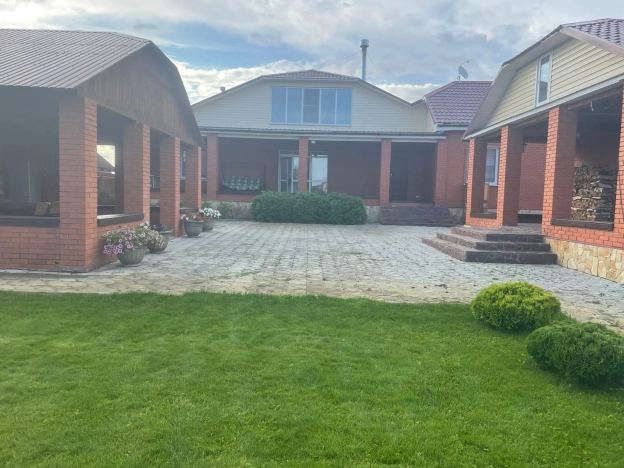 Купить дом в Омске. Вариант № 4520, 1, площадь -  квм, цена 20000000 рублей