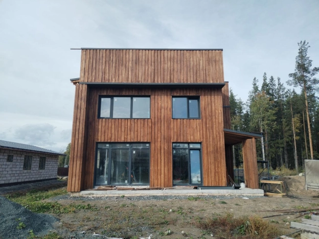 Купить дом на улице Стрелковый проезд в Петрозаводске. Вариант № 1717526, 1, площадь -  квм, цена 8400000 рублей