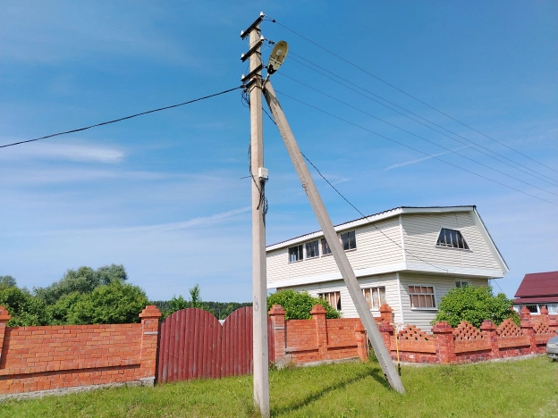 Купить дом на улице Набережная в Тюменской области. Вариант № 56332, 2, площадь -  квм, цена 3200000 рублей