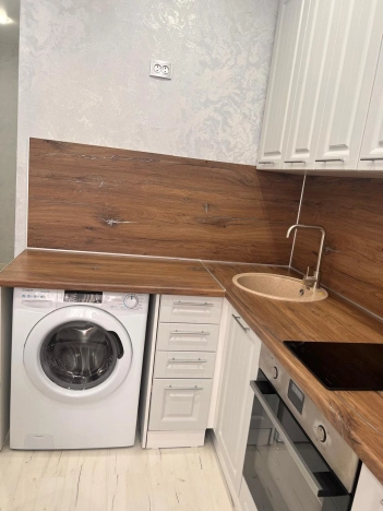 Купить квартиру в Искитиме. Вариант № 9428510, 3, площадь -  квм, цена 5450000 рублей