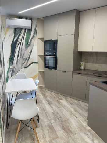 Купить однокомнатную квартиру в Светлогорске. Вариант № 3452, 19, площадь -  квм, цена 16500000 рублей