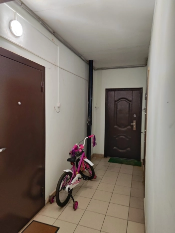 Купить однокомнатную квартиру в Омске. Вариант № 5794393, 13, площадь -  квм, цена 4800000 рублей